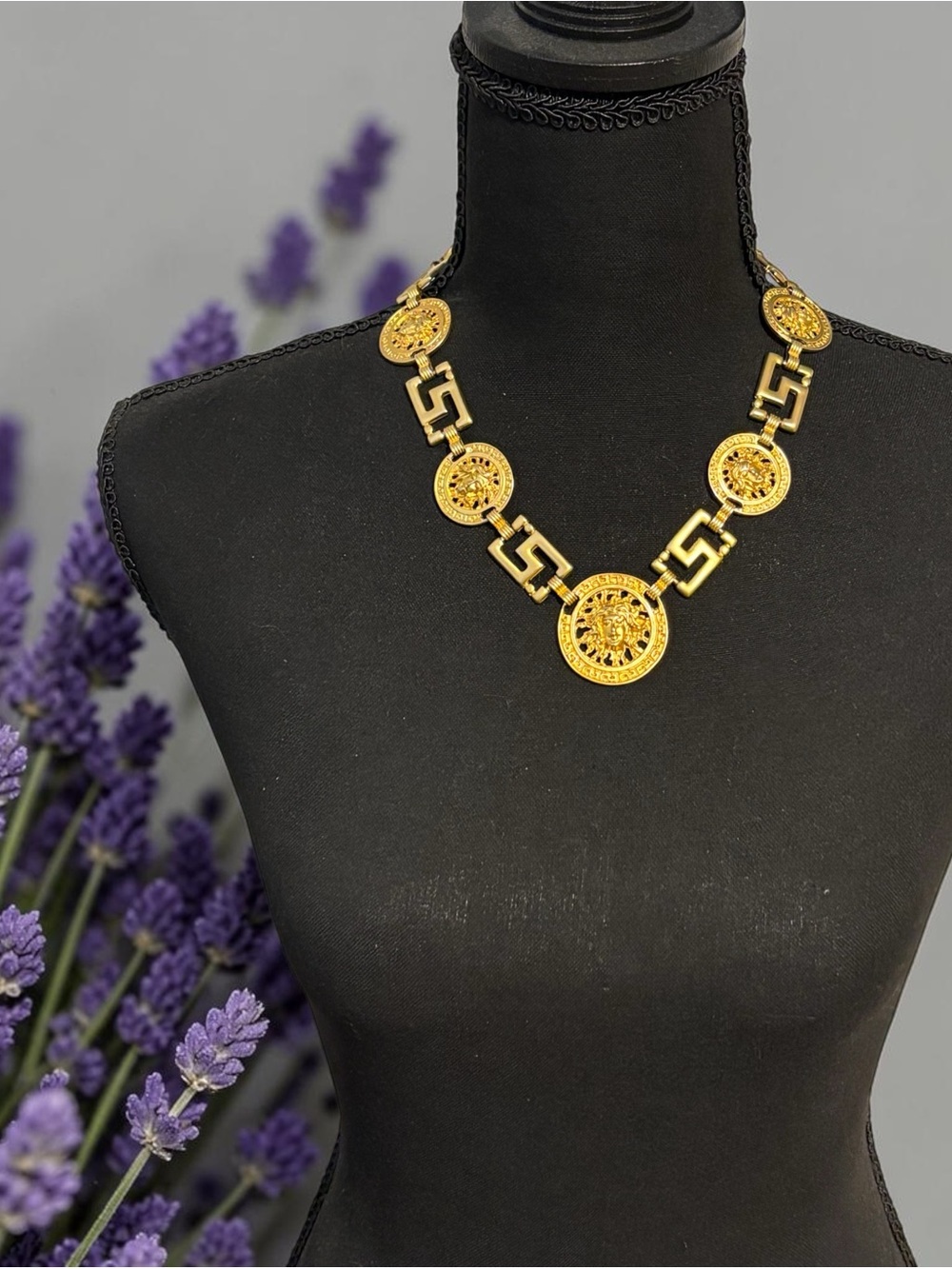 Vintage Medusa Medallion & Greek Key Link Toggle Necklace 20”